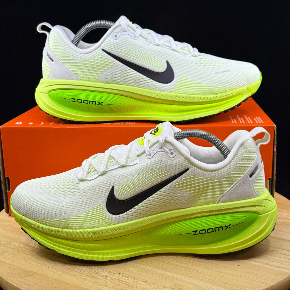 Nike Vomero 18 Electric Green Volt Black HM6803-100 Women's Size 5.5 Band New